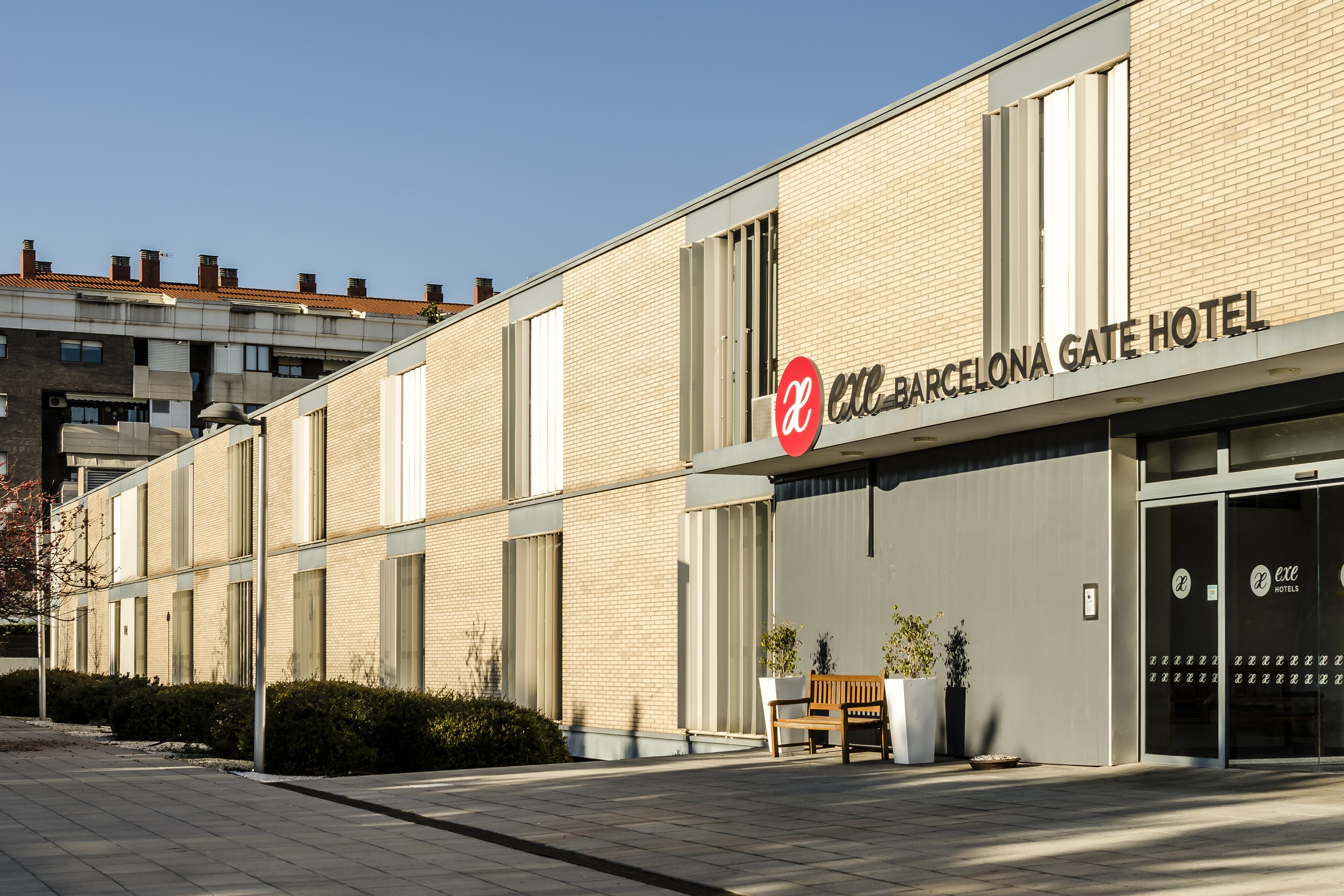 Hotel Exe Barcelona Gate Sant Joan Despi Bagian luar foto